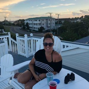 Meet your Posher, Casey